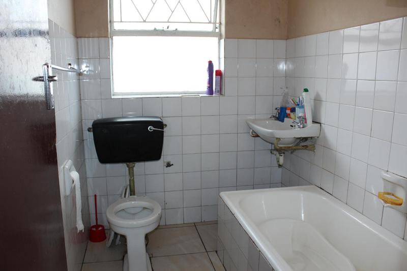1 Bedroom Property for Sale in Parow Western Cape